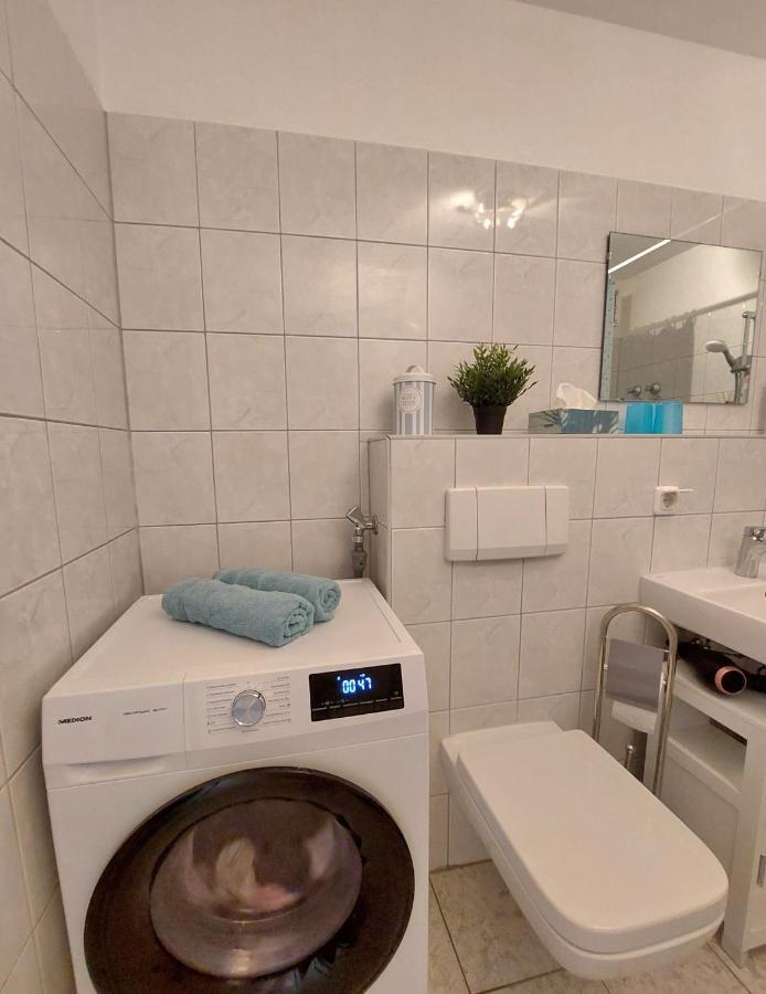 Moderne Wohnung Mit Vollausstattung In Ruhiger Lage, W-Lan Grossrohrsdorf Екстер'єр фото
